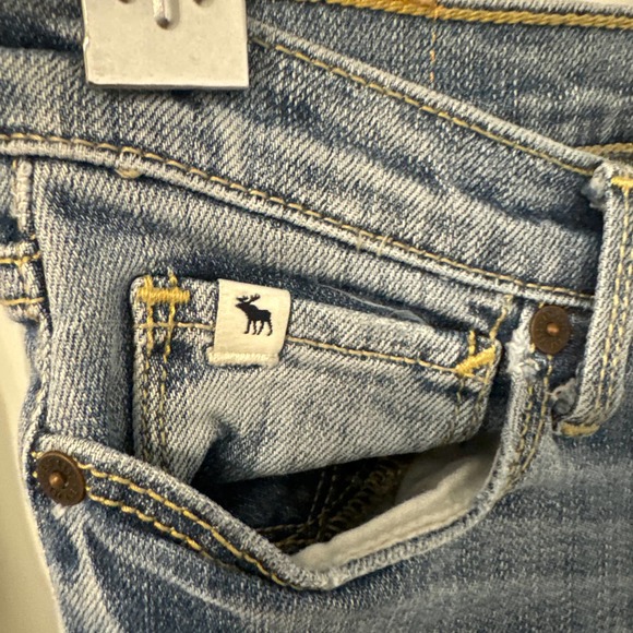Abercrombie Kids Maddy Light Blue Jeans Size 10 Slim Stretch Pre-owned - Picture 3 of 11